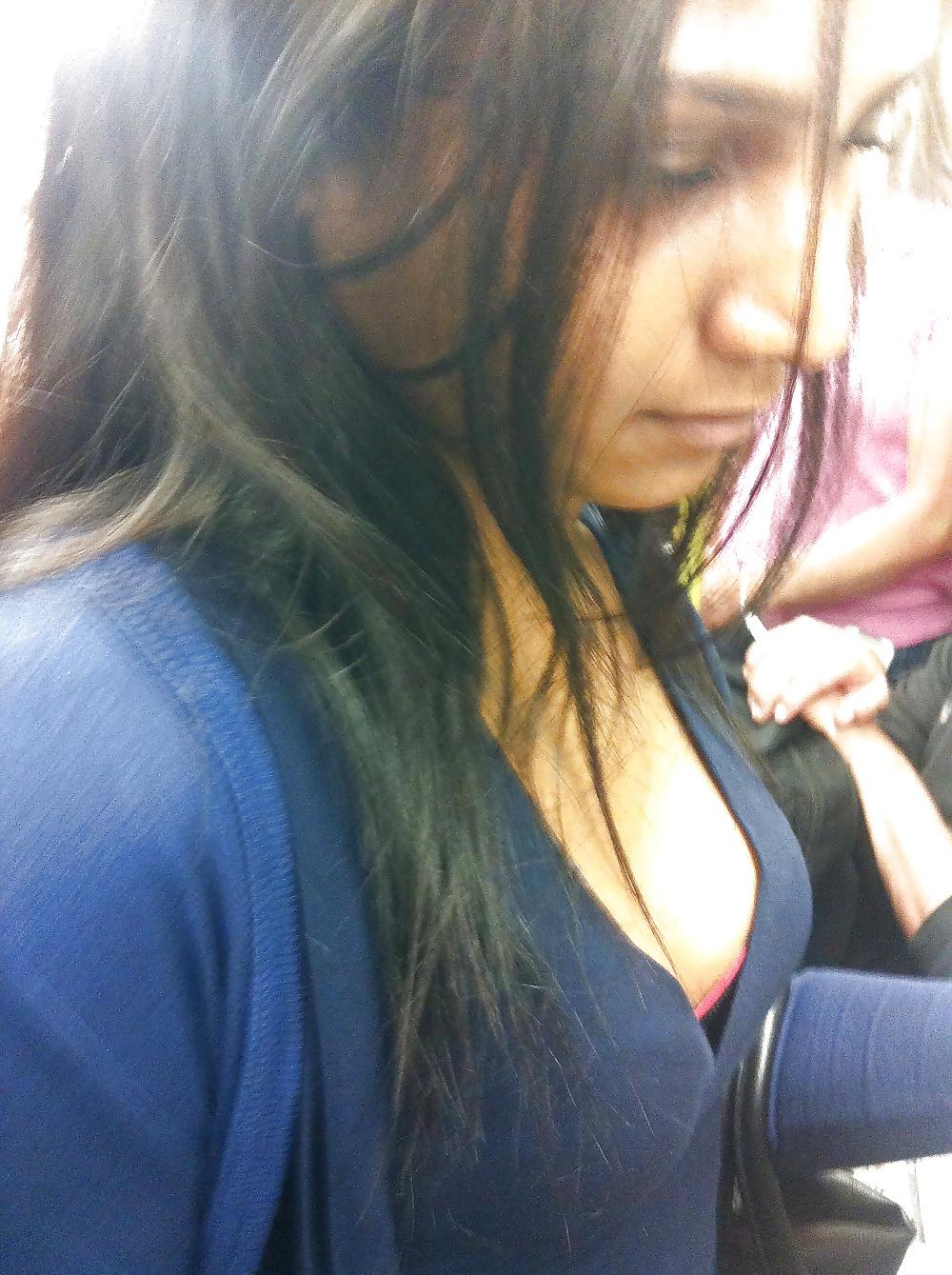7P Voyeur of Sexy Indian Girl With Great Tits 
