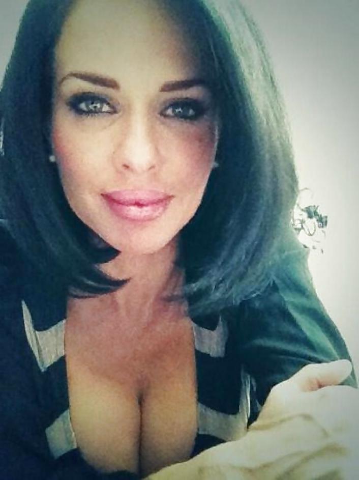 25P Milf and Old Ladies 006