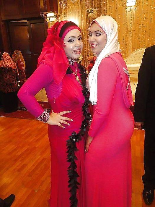 25P Beurette Hijab 2