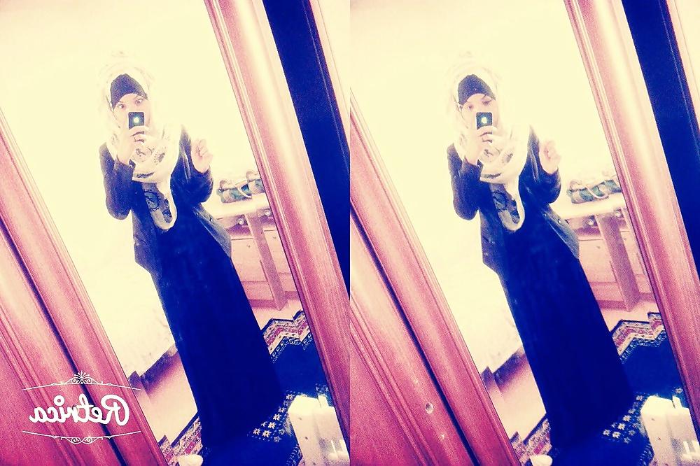 25P Beurette Hijab 2