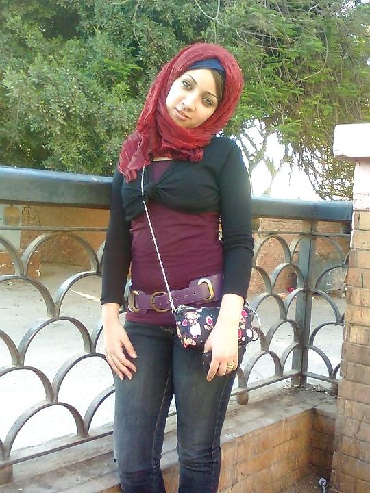 25P Beurette Hijab 2