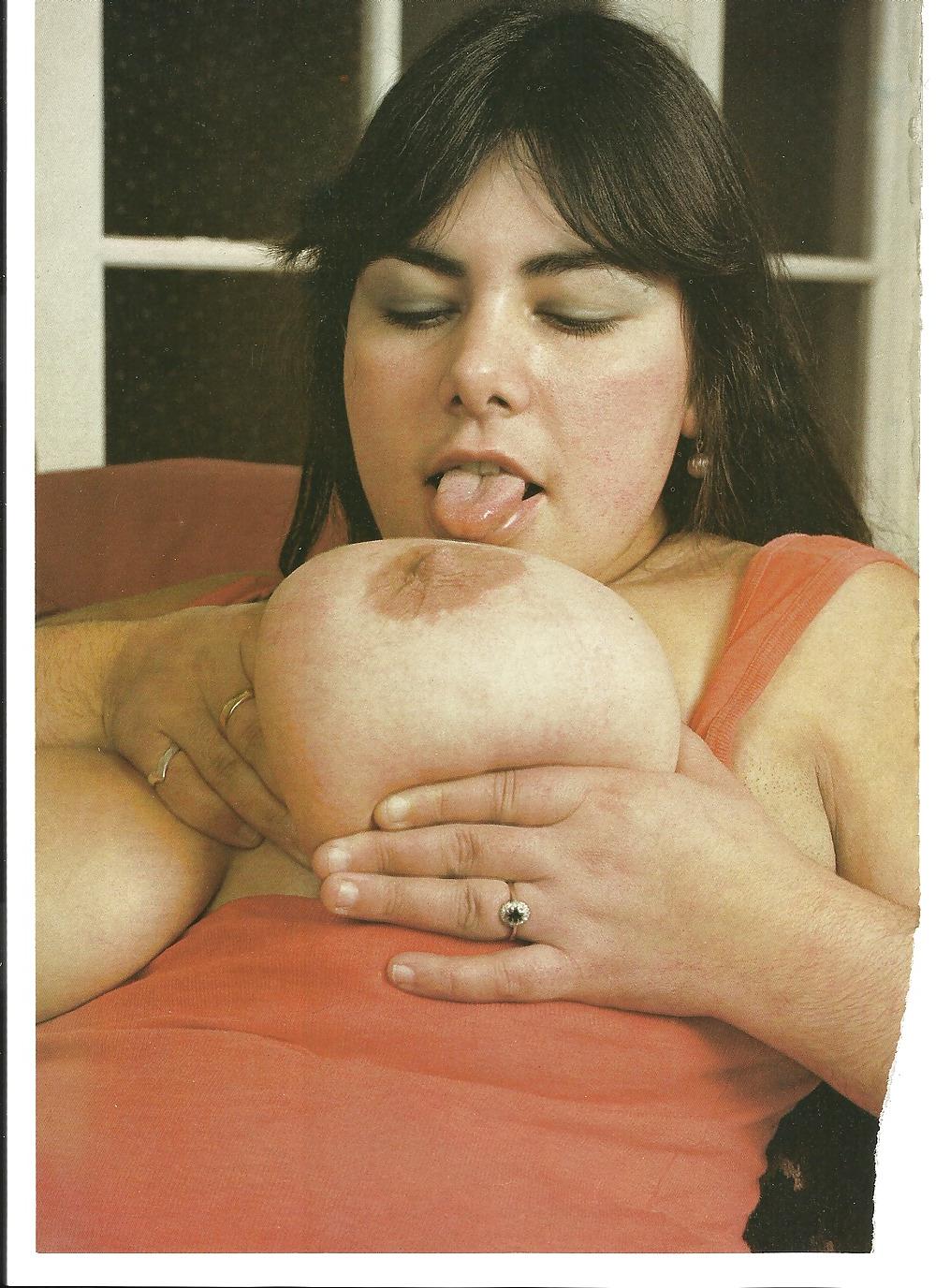 15P Vintage Big Boobs # 3