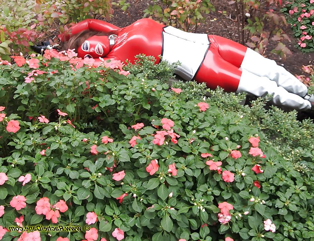 15P Flower Garden