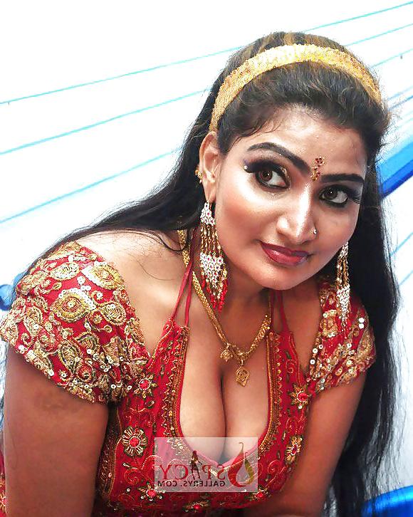 25P Indian pornstar-babilona