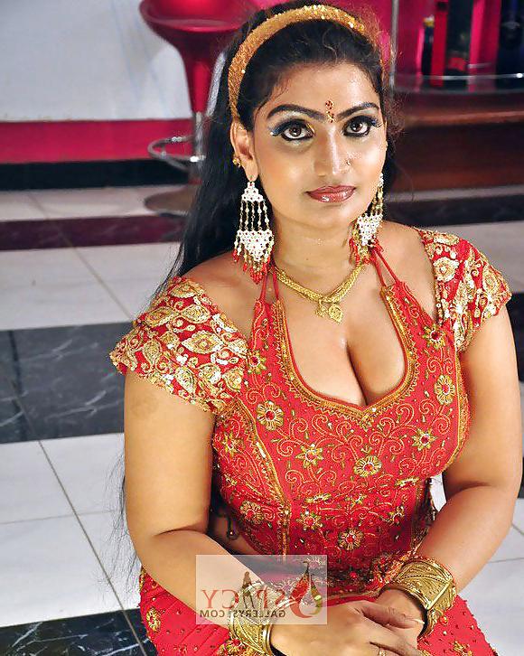 25P Indian pornstar-babilona