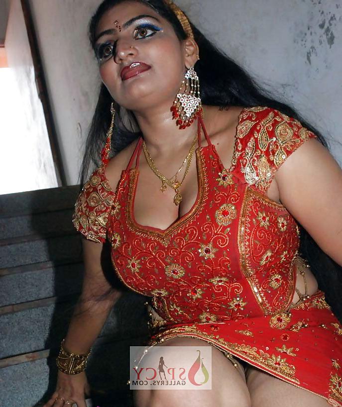 25P Indian pornstar-babilona