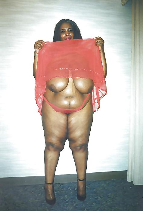 25P Amazing BBWs & SSBBWs #28 Ms Power Bosom