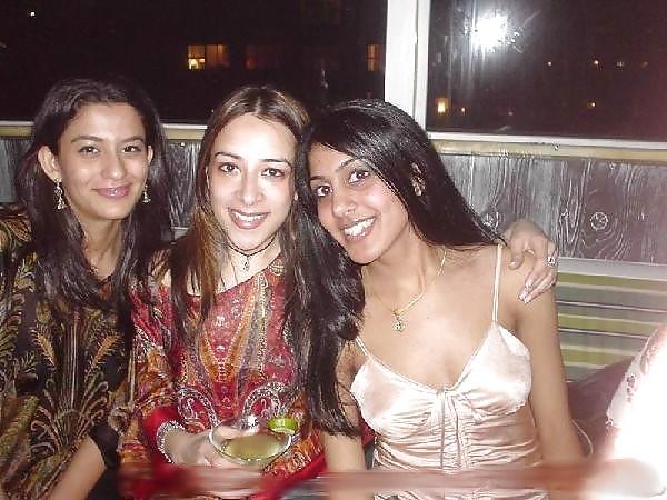 15P Indian teen nude 128
