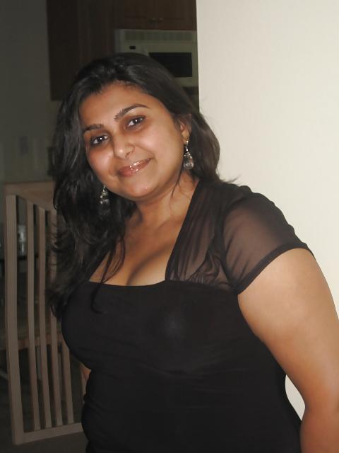 25P Riya Indian Ahmedabad Gujarat Bombay India Girl 