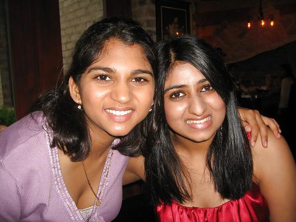 15P Indian teen nude 211