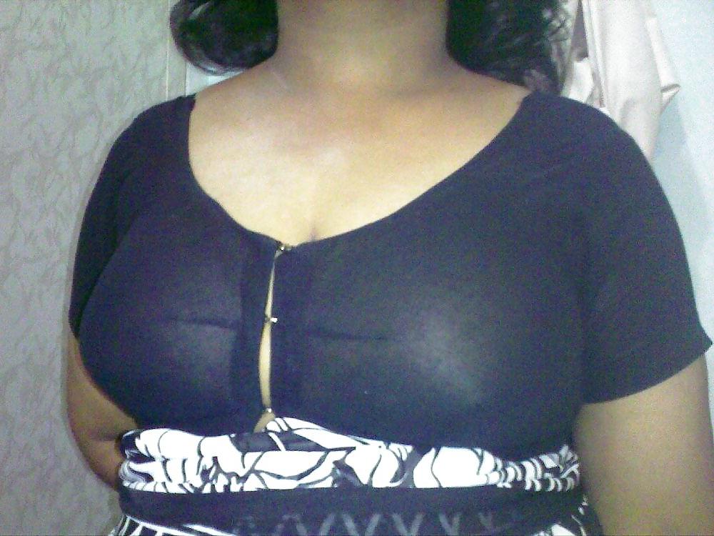 17P Indian teen nude 260