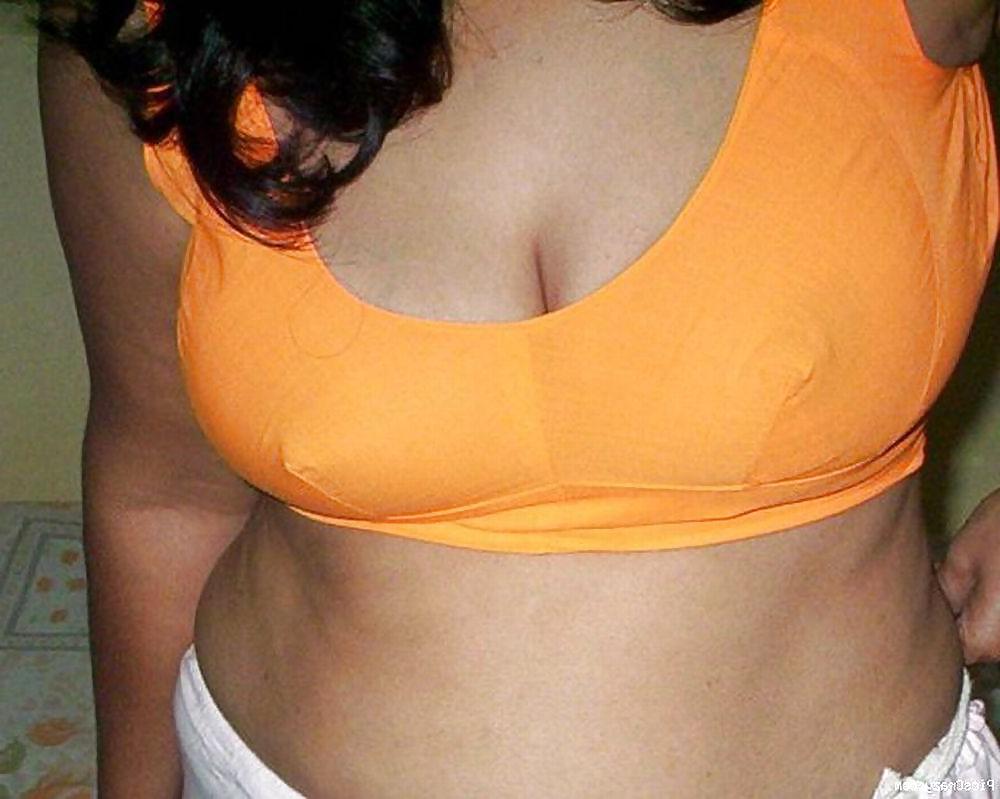 17P Indian teen nude 260