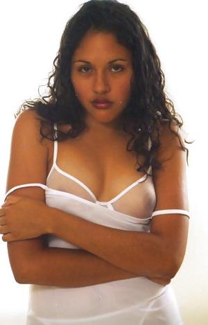 22P Indian teen nude 240