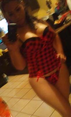25P Fat Mexican breasts bitch big boobs whore selfie cam shot