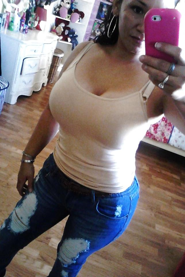 25P Fat Mexican breasts bitch big boobs whore selfie cam shot