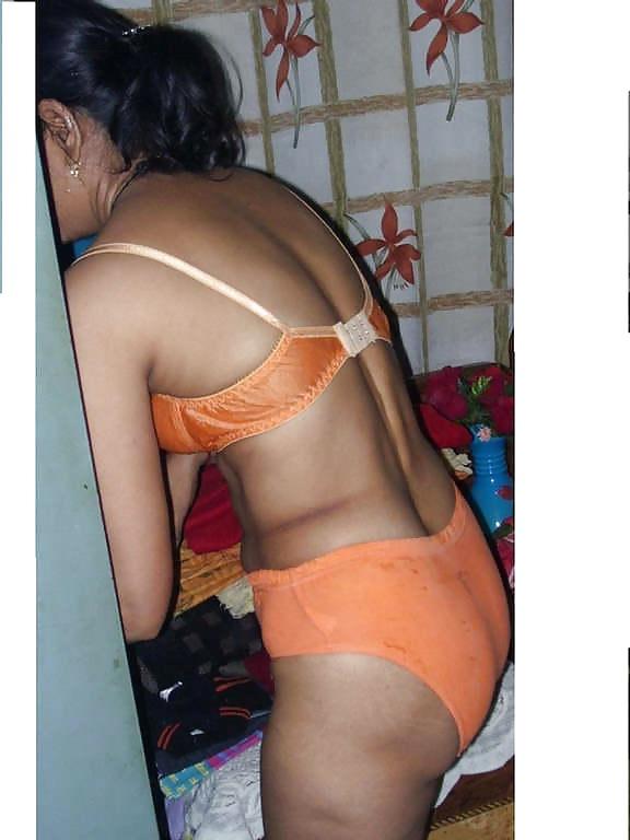 15P Indian teen nude 313