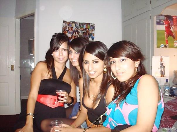 14P Indian teen nude 330