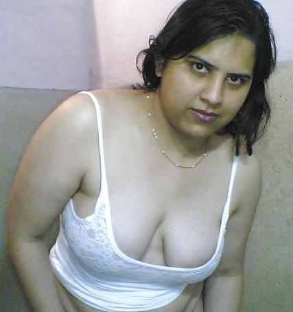 14P Indian teen nude 330