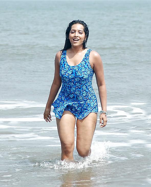 19P Indian teen nude 335