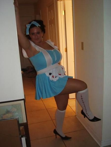 18P American Girl With Massive Breasts