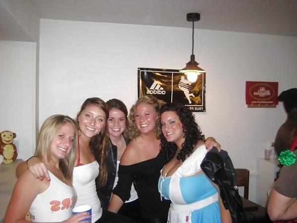 18P American Girl With Massive Breasts