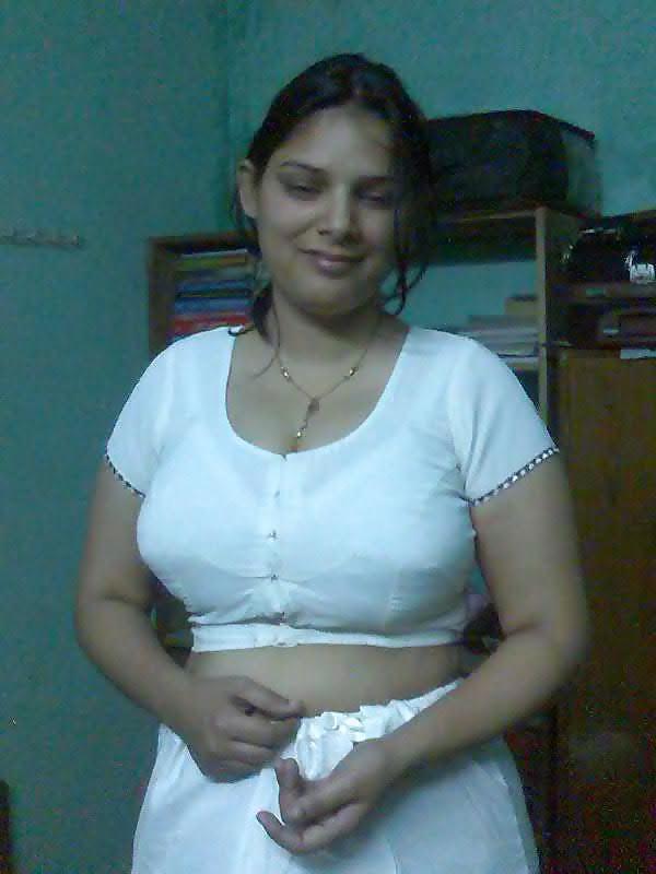 19P Indian teen nude 340