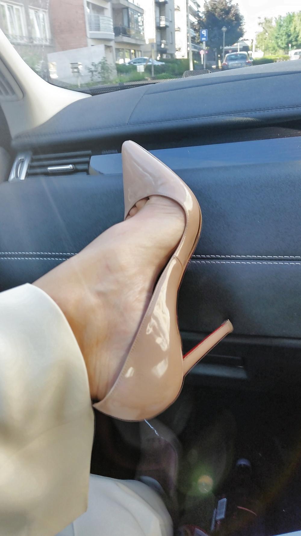 19P Most sexy girl everyday in high heels and boots