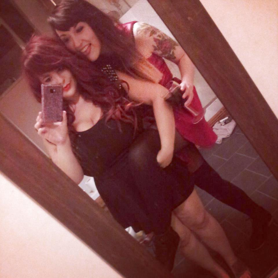 25P English Girl With Massive Boobs