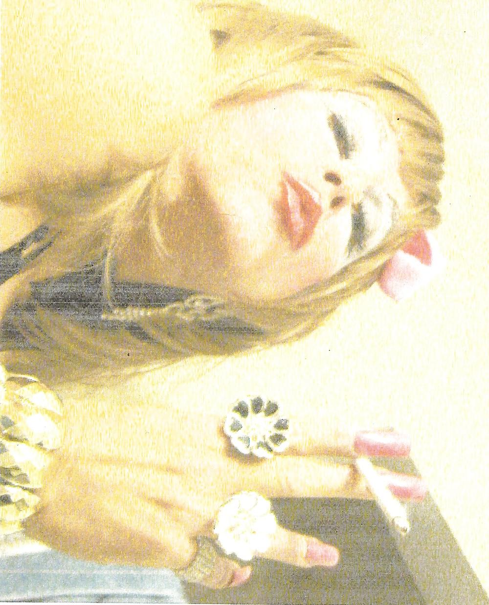 10P Vicki smoking slut