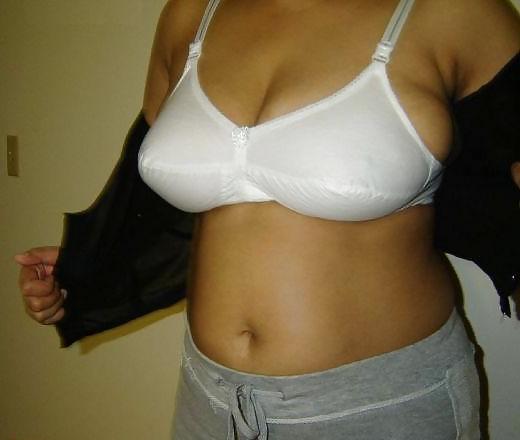 25P Indian aunty