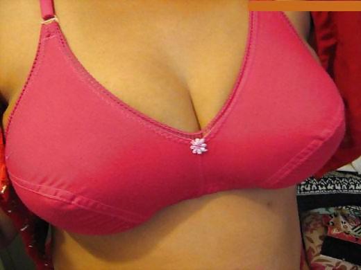 25P Indian aunty