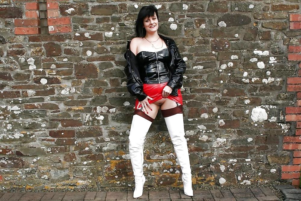 25P Boots & Things.
