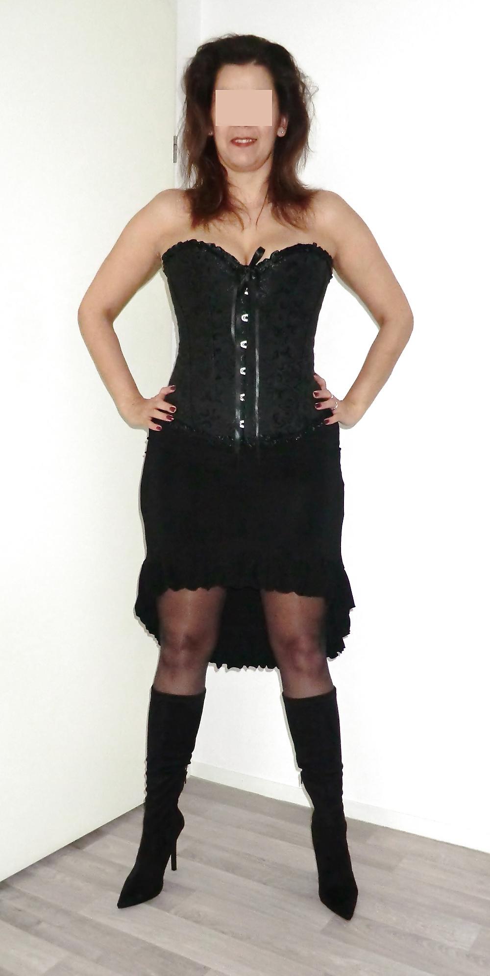 14P Upskirt in High Heel Boots & Stockings