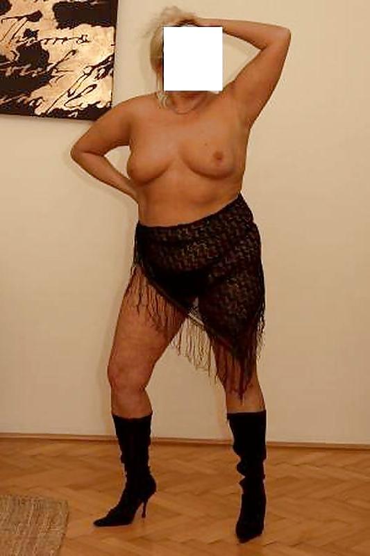 25P Hungarian Hookers