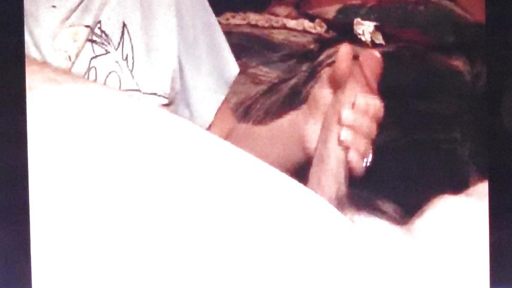 5P My wife amateur gives me a blowjob