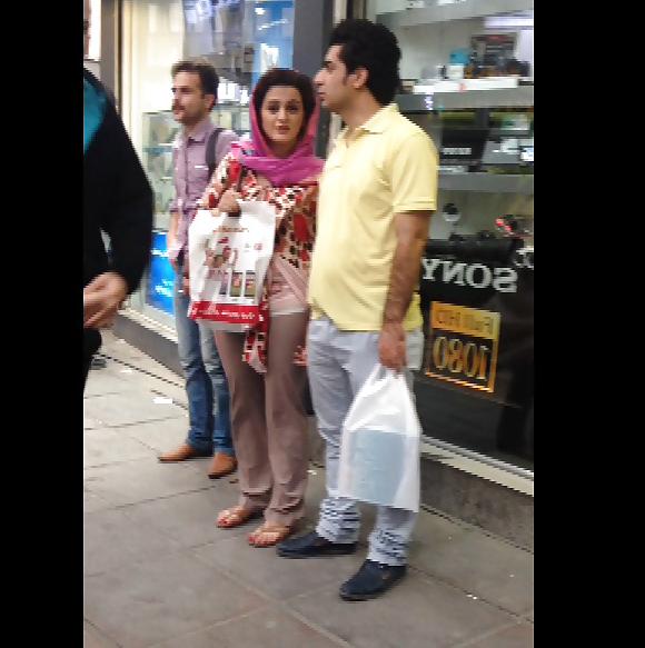 25P Street persian girls