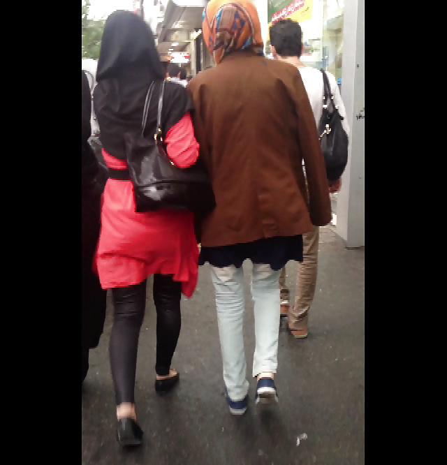25P Street persian girls