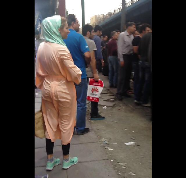 25P Street persian girls