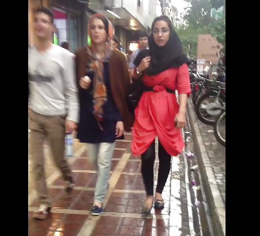 25P Street persian girls