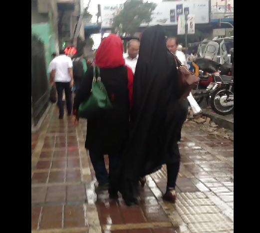 25P Street persian girls