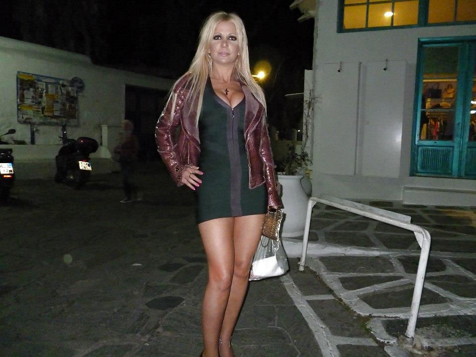 25P Chubby blonde with huge boobs