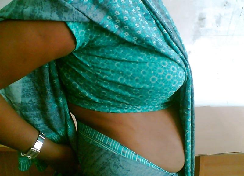 10P Indian Huge Boobs Girl