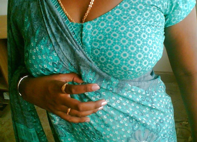 10P Indian Huge Boobs Girl