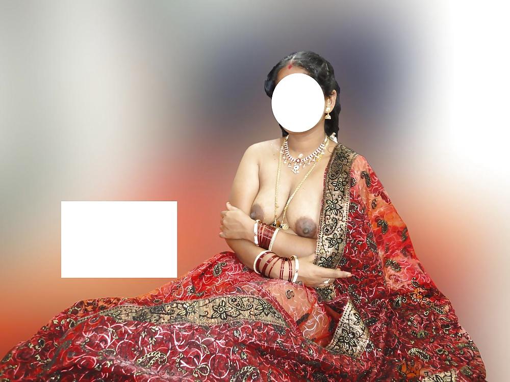 25P Indian Aunty Show 11
