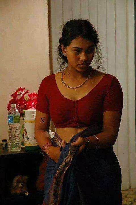 25P Hot indian unsatisfied women