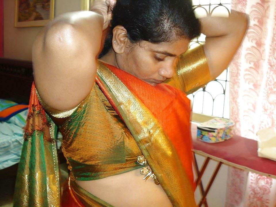 25P Hot indian unsatisfied women