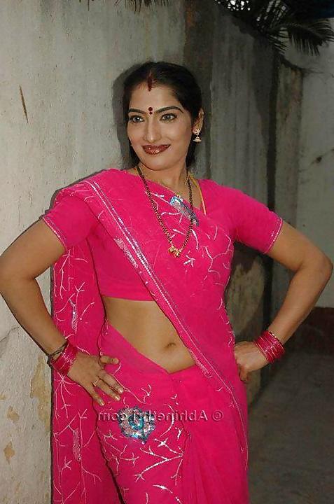 25P Hot indian unsatisfied women