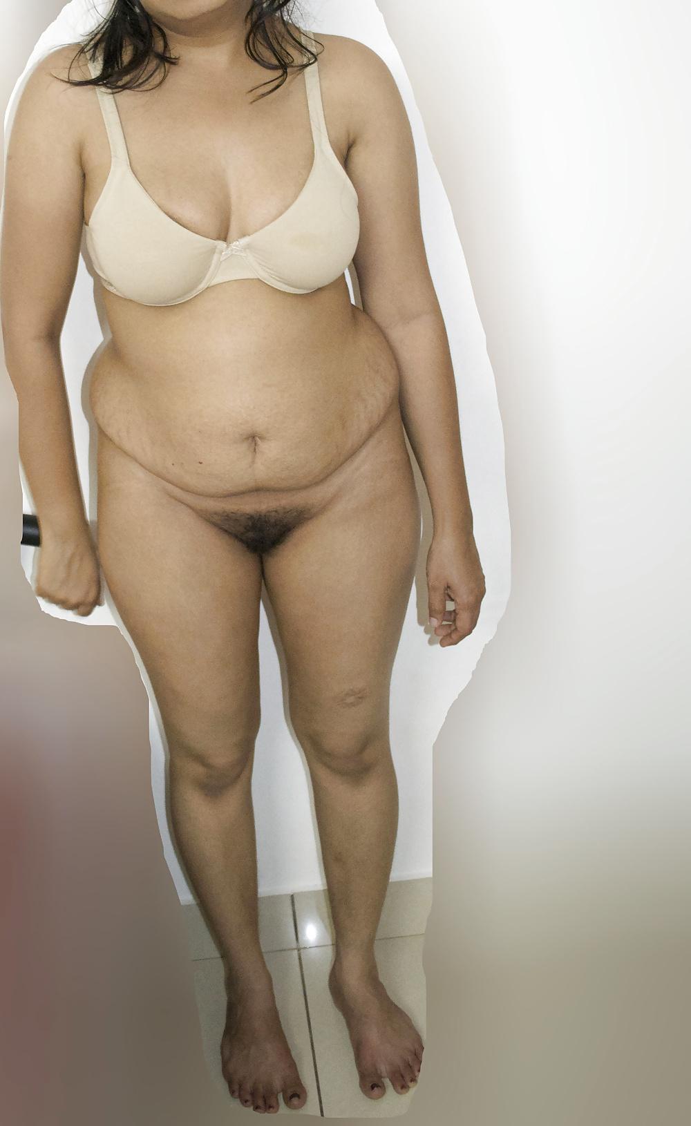 25P Indian Aunty Show 10