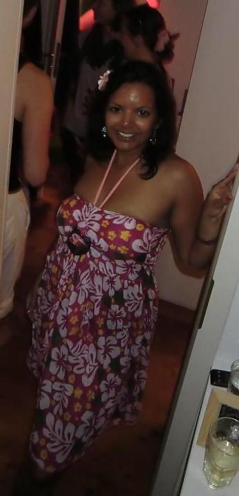 25P Busty Ebony Babe Isabella