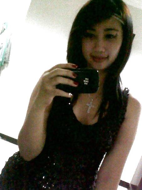 20P Angel lee please fuck me profile pics Surabaya Indonesian 